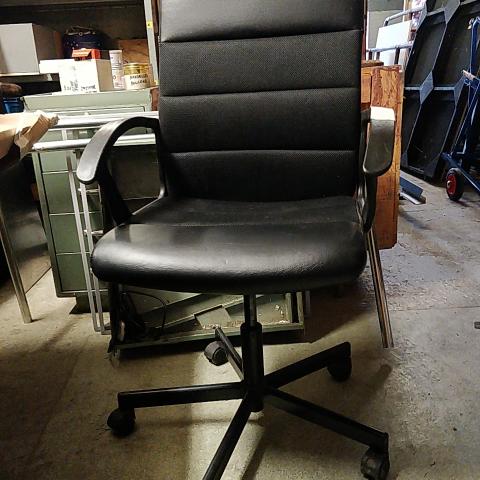 Fauteuil roulettes